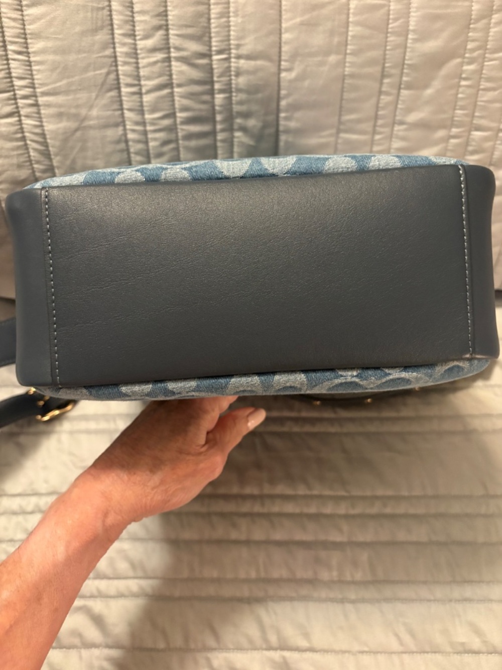 Coach Hadley Convertible Crossbody Bag In Signature Denim - Picture 12 of 13